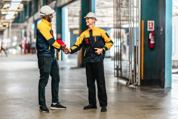 Obraz premium Green Logistics Planning in Warehouse