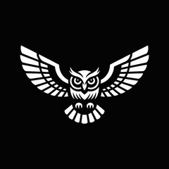 Obraz premium Majestic Owl Emblem with Spread Wings Symbolizing Wisdom and Night Flight