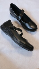 女性用パンプス