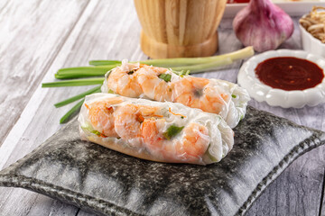 VIetnamese traditional spring roll with shrimp