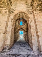 Fototapeta premium El Jem, Tunisia: Home of the Majestic Roman Amphitheatre and Timeless Architectural Splendor 