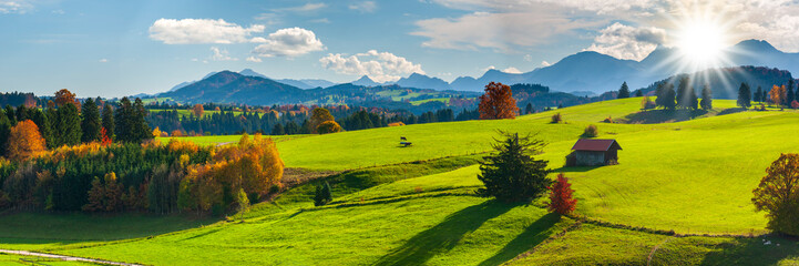 Panorama Landschaft im Allgäu in Bayern - FOTOMONTAGE - digital bearbeitet