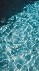 Obraz premium Clear Blue Water with Gentle Ripple Effects in Natural Light