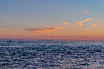夕焼けと海