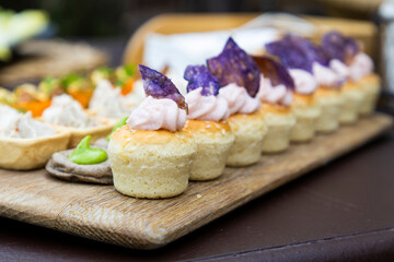 Toast ap&eacute;ritifs