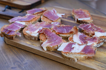 Toast Jambon cru