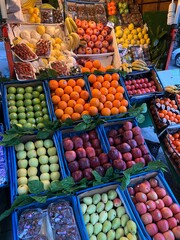 fruit and vegetable market