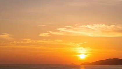 Fototapeta premium Golden Sunset Over The Ocean