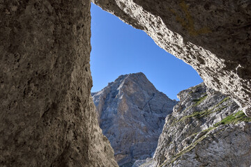 GRAN SASSO: Vallone delle Cornacchie , Corno Piccolo, Fiamme di Pietra e Rifugio Franchetti
