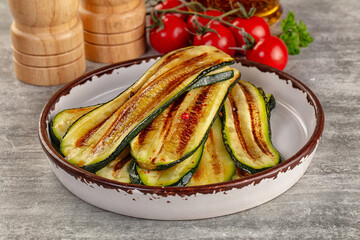 Grilled young zucchini for snack
