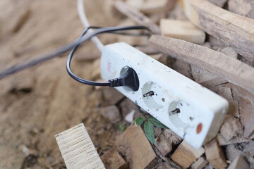 Indonesian White three-hole electric plug stop kontak