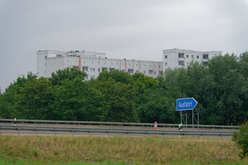 Obraz premium Close up of Blue Autobahn Exit Sign with Clear Arrow