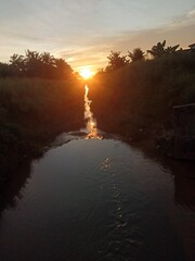 Fototapeta premium sunset over lake