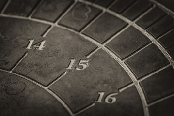 SUNDIAL - A horizontal dial with the triangular blade