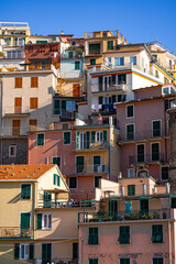 Naklejka premium A photo of a very colorful building