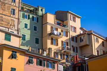 Fototapeta premium A photo of a row of buildings