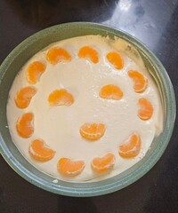 Sun -shaped curd cake 