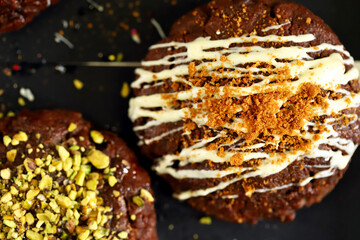 Americano cream cookies with different fillings