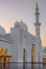 Sheikh Zayed Grand Mosque, Abu Dhabi. Symbol of Spirituality and Cultural Heritage. 