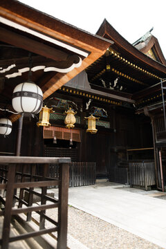 Traditional architecture at Kitano Tenmangu Shrine, Kyoto