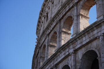 Fototapeta premium colosseum in rome italy early morning