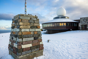 monument north point