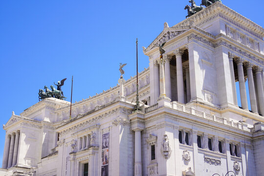 Famous Landmark of Rome: National Monument to Victor Emmanuel II at Piazza Venezia
