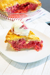 Strawberry rhubarb pie