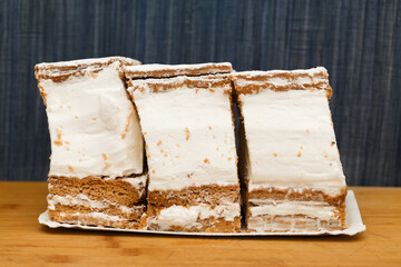 Milhojas, dessert made with puff pastry, filled with meringue