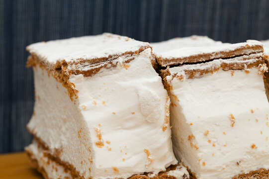 Milhojas, dessert made with puff pastry, filled with meringue