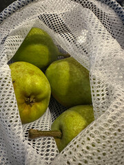 Harvest Pears