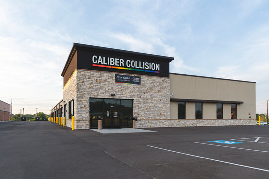 Syracuse, NY - Jul 30, 2025: Wide view of Caliber Collision, is the largest collision repair company in the United States, with over 1,700 locations in 41 states