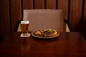 Grilled steak with vegetables