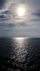 태양과 구름과 바다 그리고 윤슬