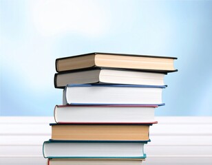 깔끔하게 쌓여있는 책 더미 Neatly Stacked Books