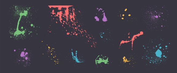 Naklejka premium Spray colorful splatters set. Grunge spraypaint splashes and drips. Paint spots and blob shapes. Collage smudge vibrant colors element. Dirty liquid spatter silhouette. Vector hand drawn grimes pack.