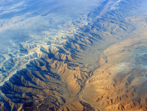 Macro Aerial Folded Mountainscape：Erosional Valleys and Sedimentary Strata Geological Features for Energy Exploration, Geoscience Education and Tourism Resort Planning