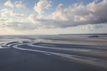 Baie du mont Saint-Michel à marée basse