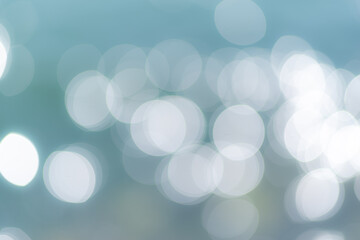 青い背景の玉ボケ