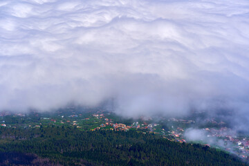 Cloud inversion over Benijos