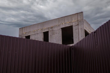 Fototapeta premium Construction of buildings, a multi-story building against the sky
