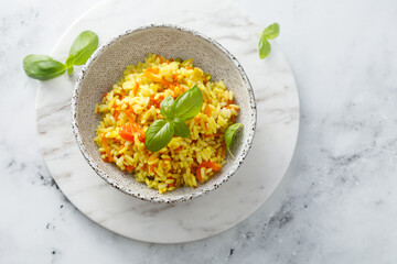 Saffron rice with vegetables