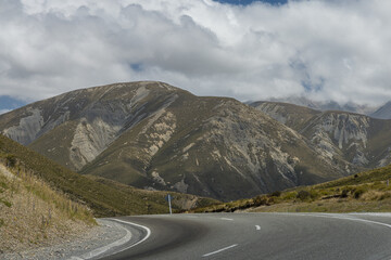ニュージーランド　カンタベリー地方にあるポーターズ・パス・ビューポイントから見える風景