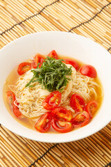 トマトのそうめん