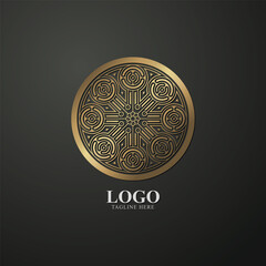 Elegant Ornate Labyrinth Geometric Circle Abstract Golden Ornamental Design