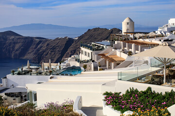 Fototapeta premium Luxury Hotel Terrace in Santorini with Sea View