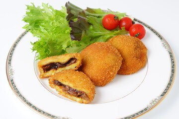 カレーコロッケ