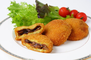 カレーコロッケ