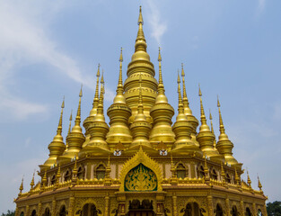 Fototapeta premium Mengle Temple, Jinghong, Xishuangbanna, Yunnan, China