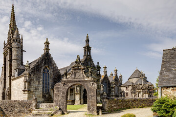 Enclos paroissial de Guimiliau dans le département du Finistère - Bretagne